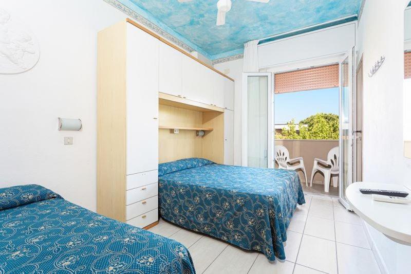 Hotel Minerva Gatteo a Mare Exteriör bild